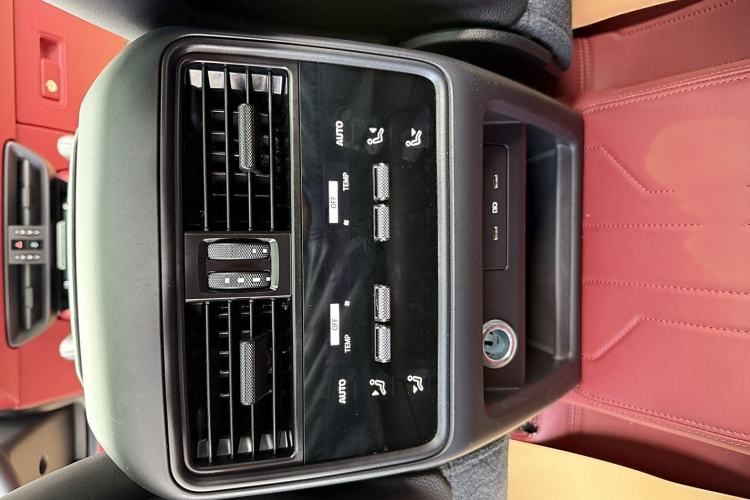 Used Porsche Cayenne 2024 Cayenne 3.0T Interior 5