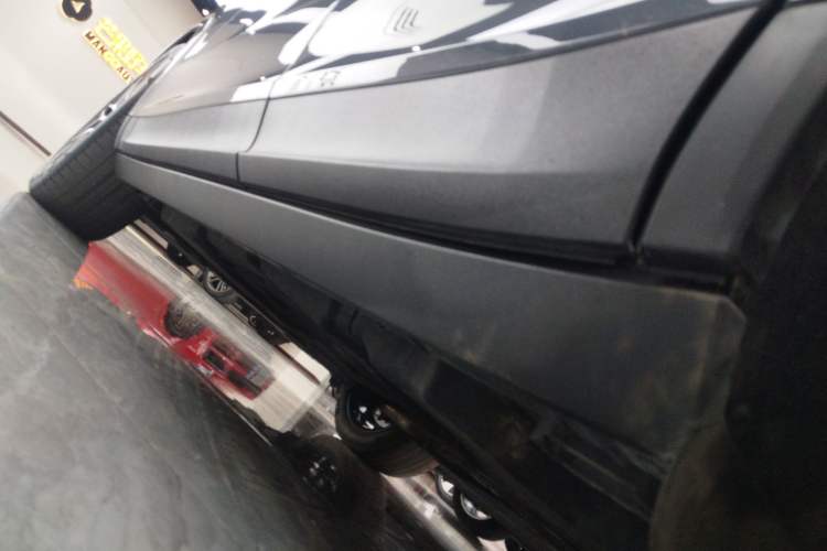 Used Porsche Cayenne 2024 Cayenne 3.0T Left Side Sill