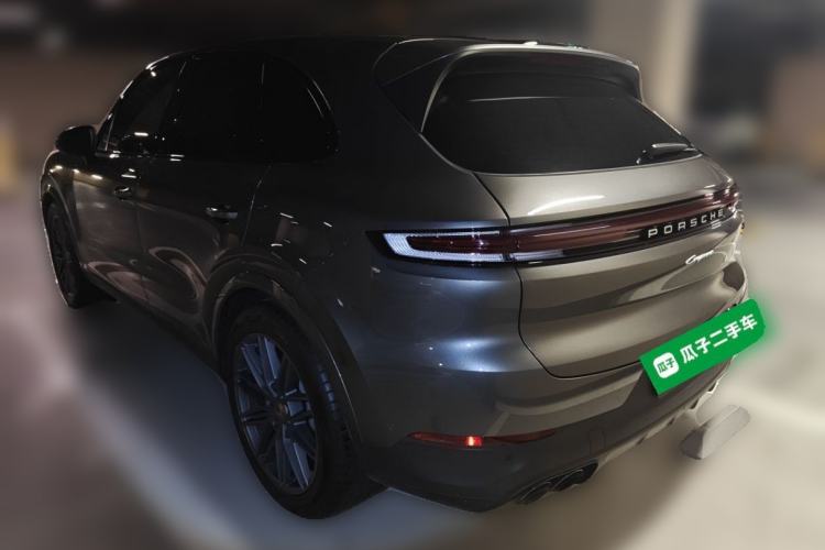 Used Porsche Cayenne 2024 Cayenne 3.0T Rear Left 45 Deg