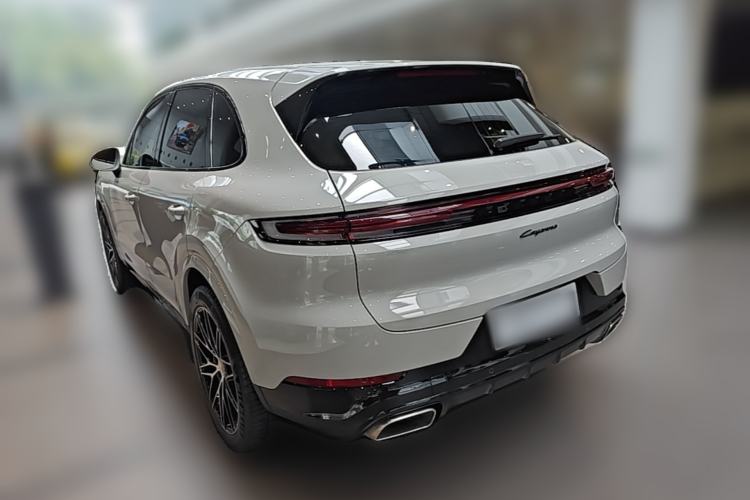 Used Porsche Cayenne 2024 Cayenne 3.0T Rear Left 45 Deg