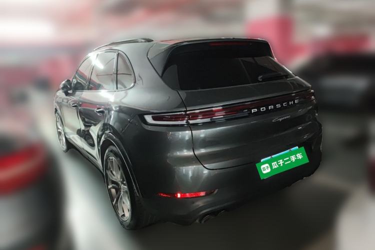 Used Porsche Cayenne 2024 Cayenne 3.0T Rear Left 45 Deg