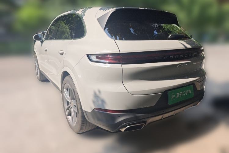 Used Porsche Cayenne 2024 Cayenne 3.0T Rear Left 45 Deg