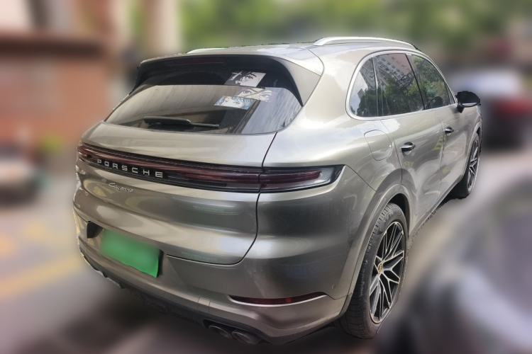 Used Porsche Cayenne 2024 Cayenne 3.0T Rear Right 45 Deg