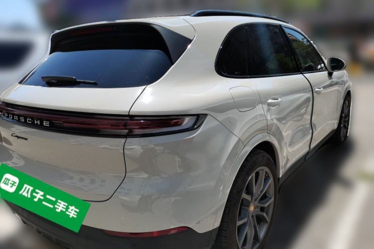 Used Porsche Cayenne 2024 Cayenne 3.0T Rear Right 45 Deg