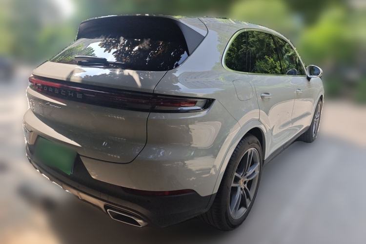 Used Porsche Cayenne 2024 Cayenne 3.0T Rear Right 45 Deg