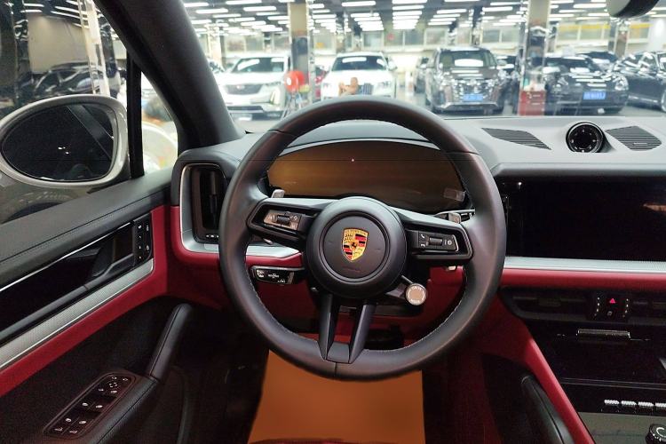 Used Porsche Cayenne 2024 Cayenne 3.0T Steering Wheel