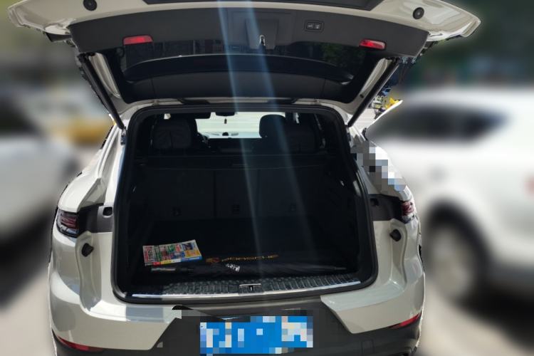 Used Porsche Cayenne 2024 Cayenne 3.0T Trunk