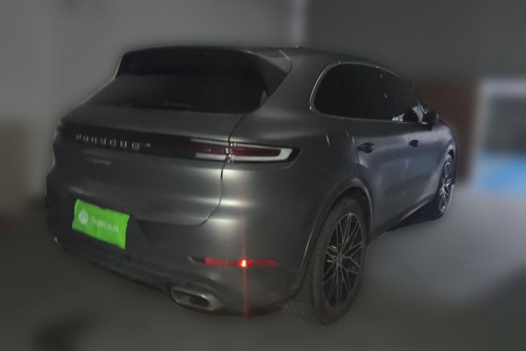 Used Porsche Cayenne 2024 Cayenne 3.0T Rear Right 45 Deg