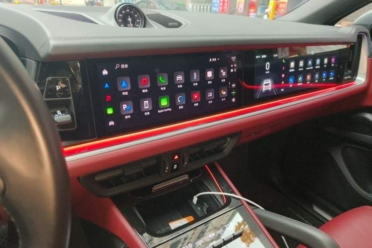 Used Porsche Cayenne 2024 Cayenne Coupé 3.0T Audio And AC Panel