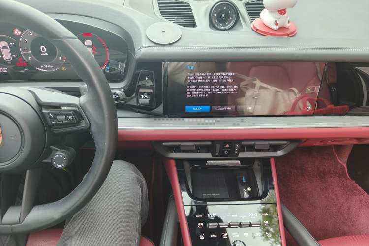Used Porsche Cayenne 2024 Cayenne 3.0T Audio And AC Panel