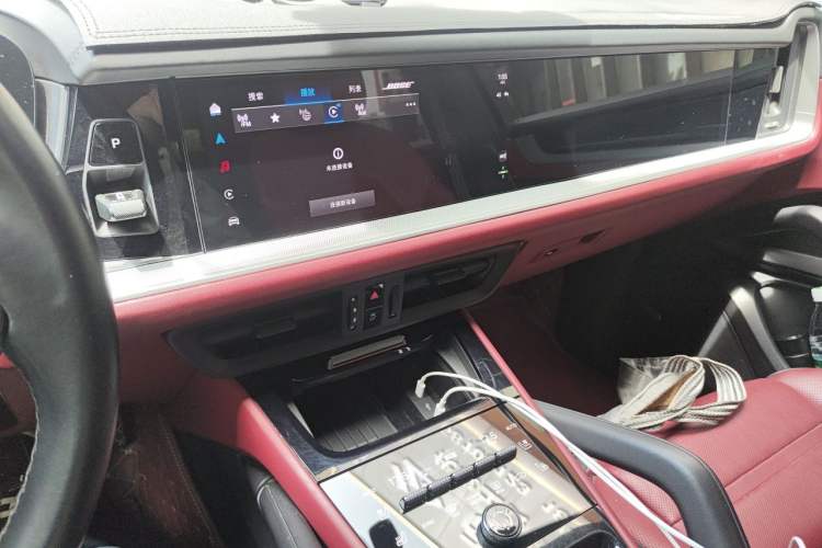 Used Porsche Cayenne 2024 Cayenne 3.0T Audio And AC Panel