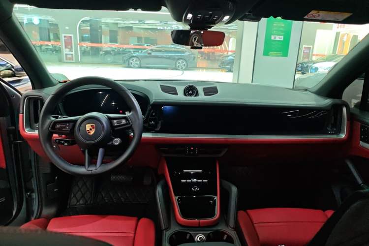 Used Porsche Cayenne 2024 Cayenne 3.0T Center Console