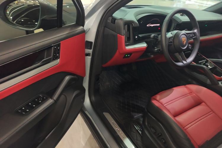 Used Porsche Cayenne 2024 Cayenne 3.0T Driver Seat