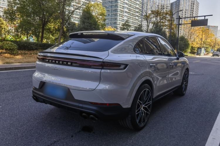 Used Porsche Cayenne 2024 Cayenne Coupé 3.0T Exterior 10