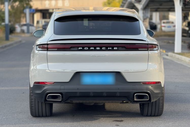 Used Porsche Cayenne 2024 Cayenne Coupé 3.0T Exterior 2