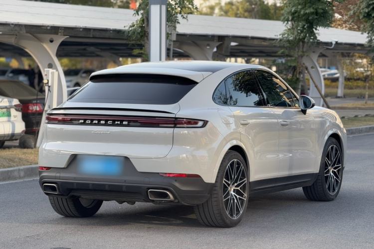 Used Porsche Cayenne 2024 Cayenne Coupé 3.0T Exterior 3