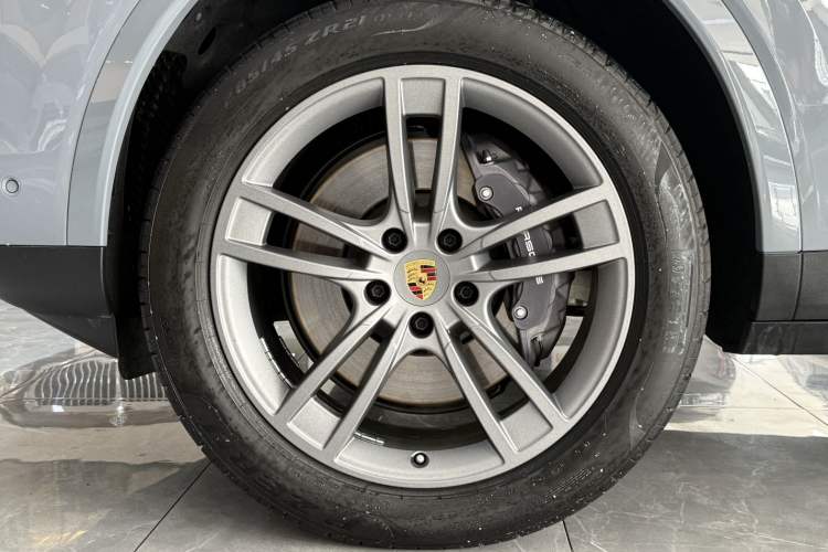 Used Porsche Cayenne 2024 Cayenne 3.0T Exterior 4