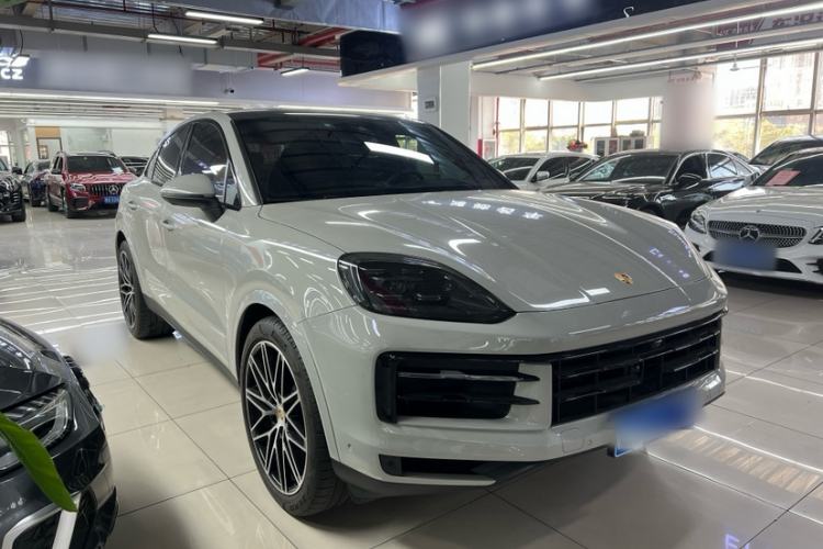 Used Porsche Cayenne 2024 Cayenne Coupé 3.0T Exterior 4