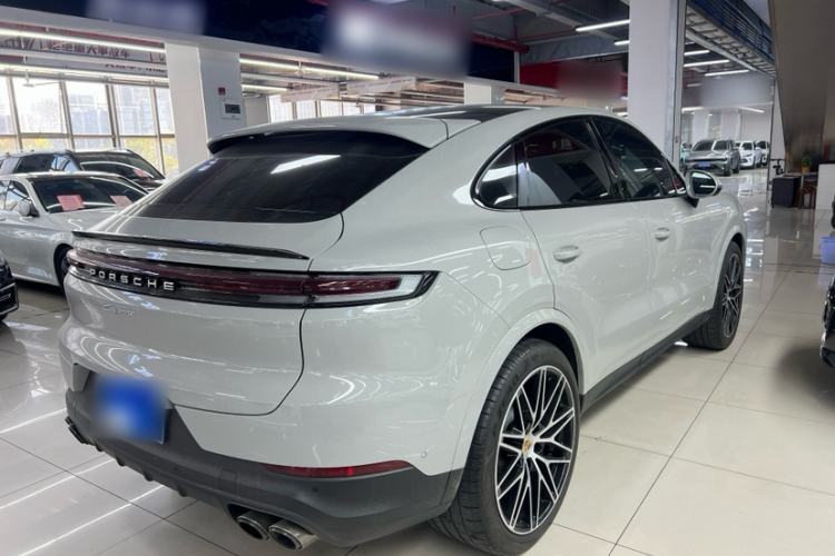 Used Porsche Cayenne 2024 Cayenne Coupé 3.0T Exterior 9