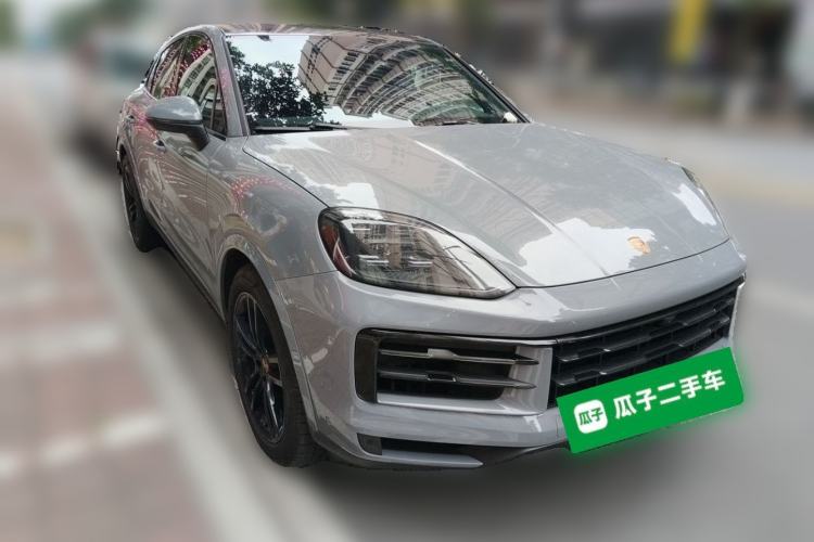Used Porsche Cayenne 2024 Cayenne Coupé 3.0T Front Right 45 Deg