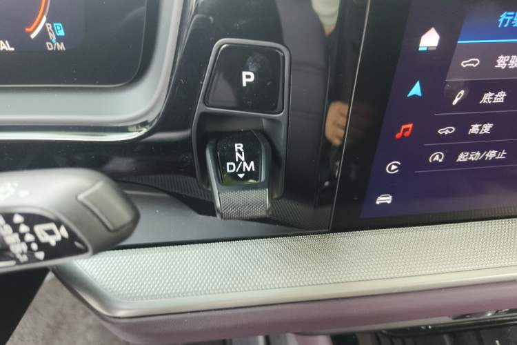 Used Porsche Cayenne 2024 Cayenne 3.0T Gear Lever