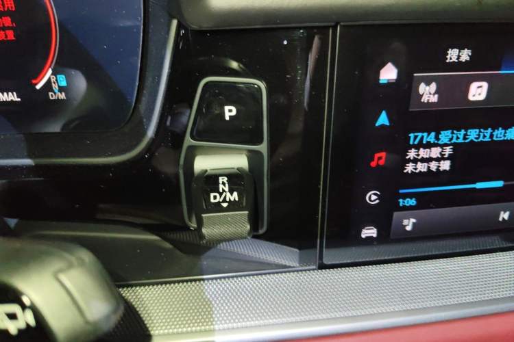 Used Porsche Cayenne 2024 Cayenne 3.0T Gear Lever