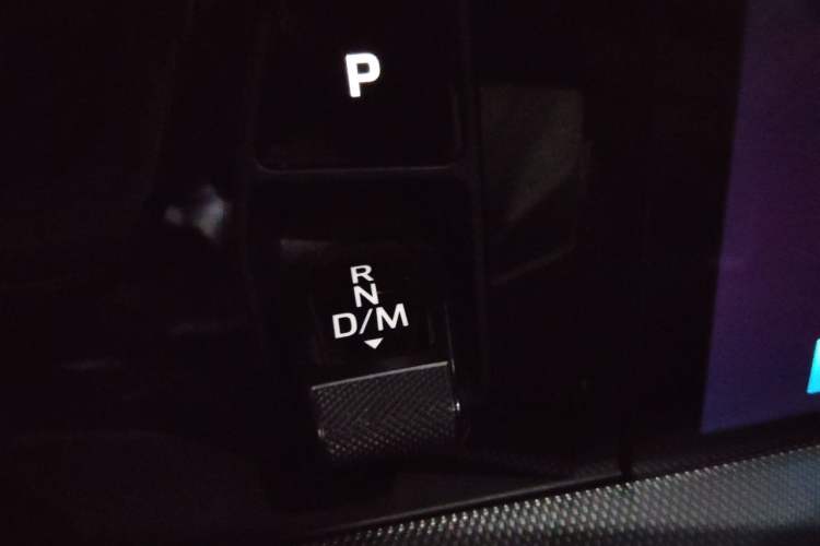 Used Porsche Cayenne 2024 Cayenne 3.0T Gear Lever