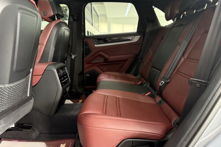 Used Porsche Cayenne 2024 Cayenne 3.0T Interior 8