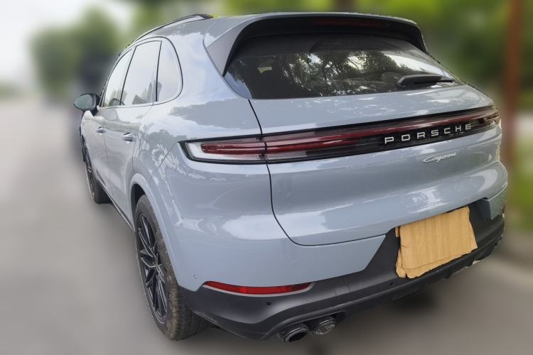 Used Porsche Cayenne 2024 Cayenne 3.0T Rear Left 45 Deg