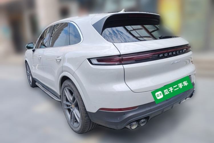 Used Porsche Cayenne 2024 Cayenne 3.0T Rear Left 45 Deg
