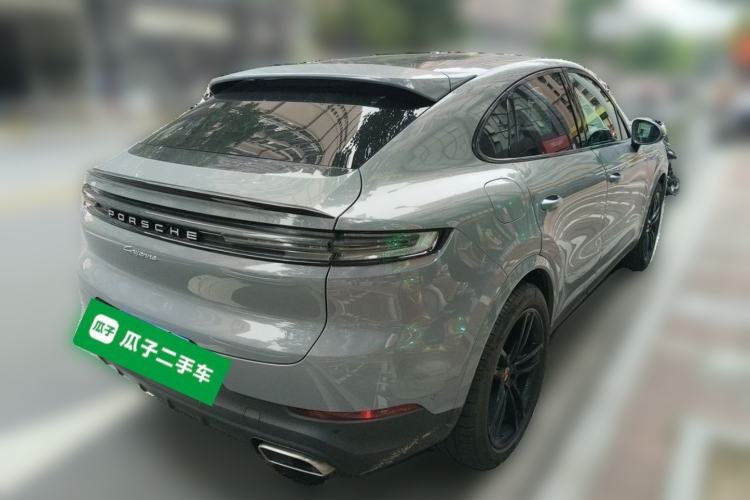 Used Porsche Cayenne 2024 Cayenne Coupé 3.0T Rear Right 45 Deg