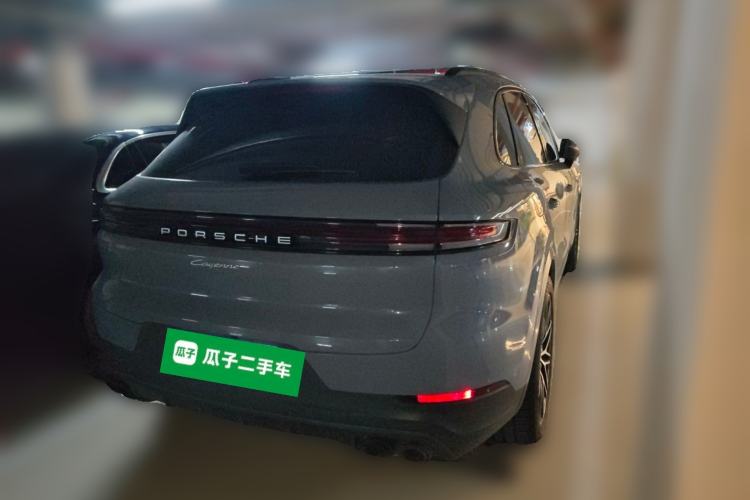 Used Porsche Cayenne 2024 Cayenne 3.0T Rear Right 45 Deg