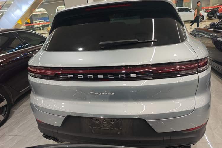 Used Porsche Cayenne 2024 Cayenne 3.0T Rear