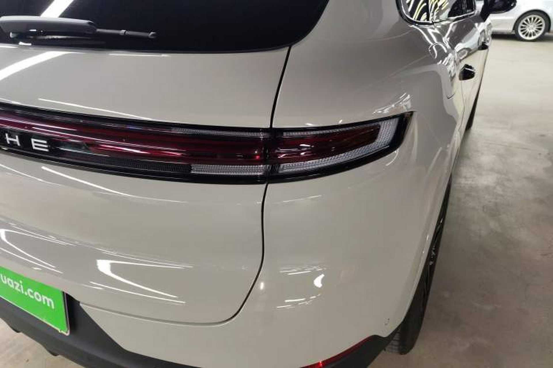 Used Porsche Cayenne 2024 Cayenne 3.0T Right Rear Taillight