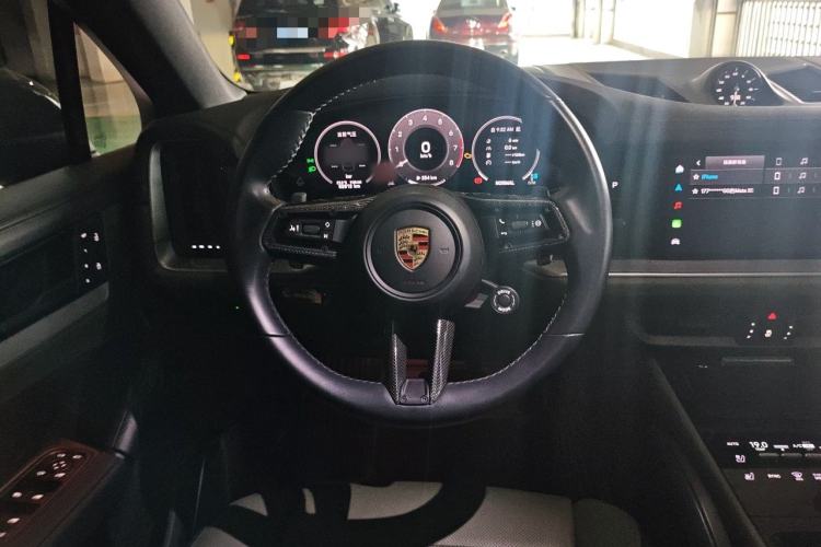 Used Porsche Cayenne 2024 Cayenne Coupé 3.0T Steering Wheel