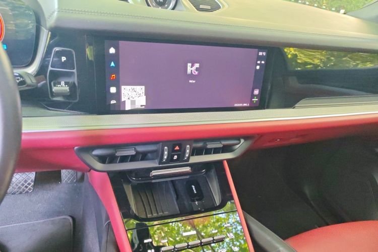 Used Porsche Cayenne 2024 Cayenne 3.0T Audio And AC Panel