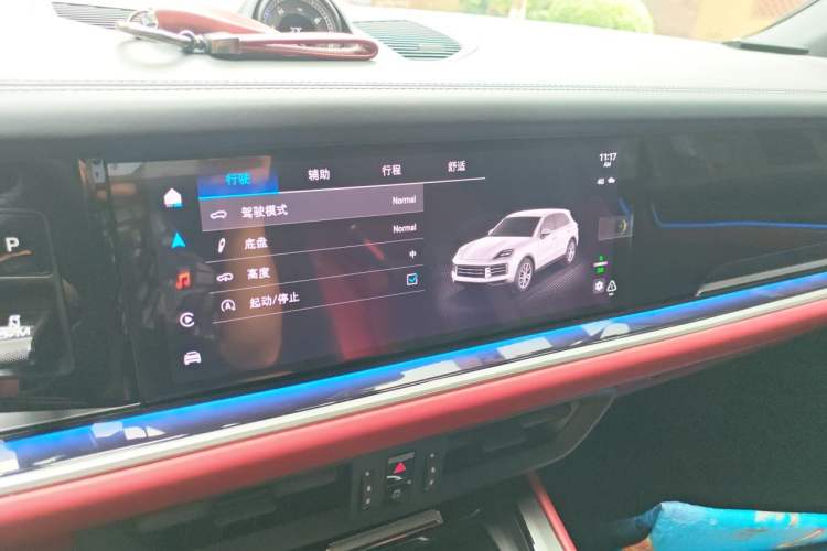 Used Porsche Cayenne 2024 Cayenne 3.0T Audio And AC Panel