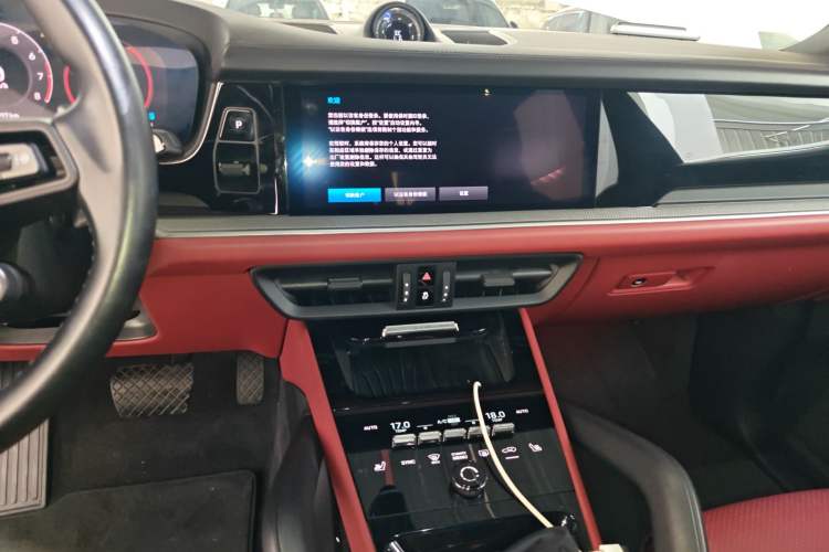 Used Porsche Cayenne 2024 Cayenne 3.0T Audio And AC Panel