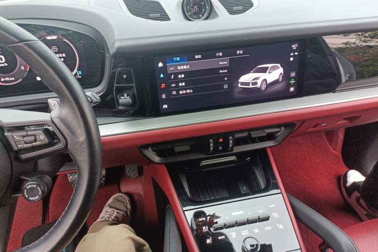 Used Porsche Cayenne 2024 Cayenne 3.0T Audio And AC Panel