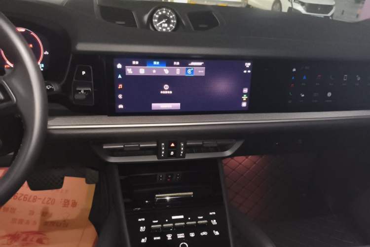 Used Porsche Cayenne 2024 Cayenne 3.0T Audio And AC Panel