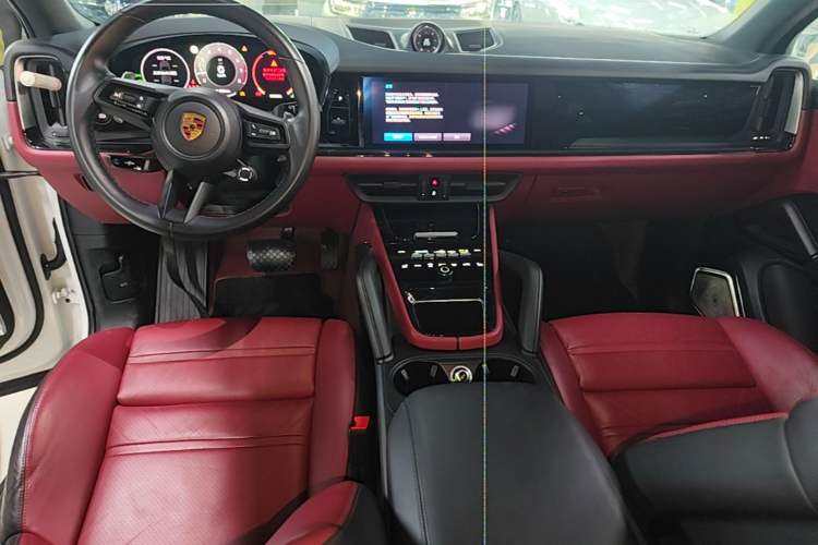 Used Porsche Cayenne 2024 Cayenne 3.0T Center Console
