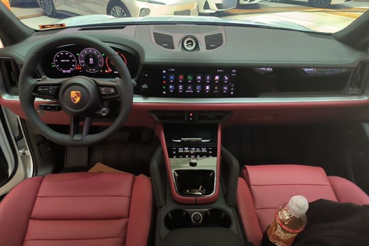 Used Porsche Cayenne 2024 Cayenne 3.0T Center Console