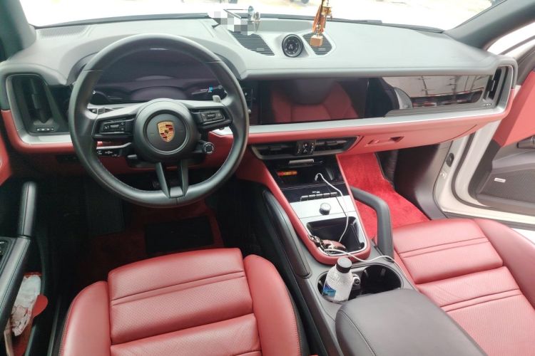 Used Porsche Cayenne 2024 Cayenne 3.0T Center Console