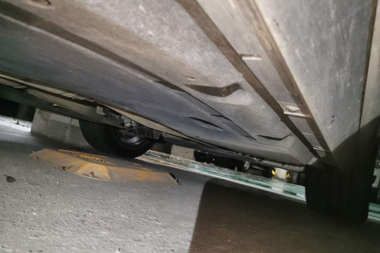 Used Porsche Cayenne 2024 Cayenne 3.0T Chassis Rear Right