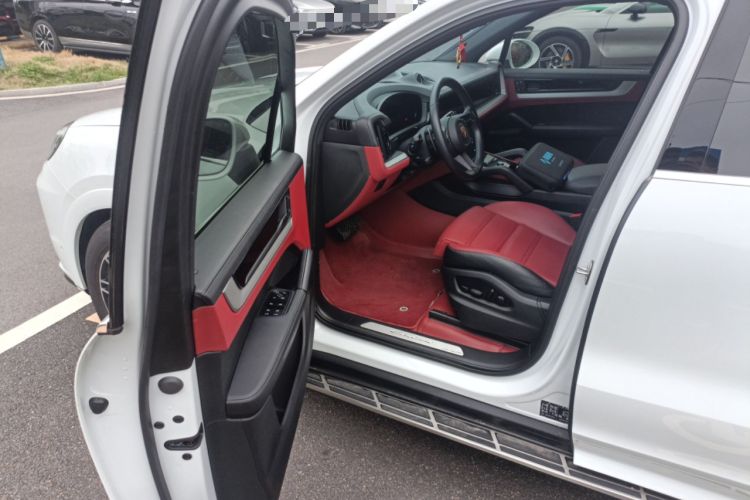 Used Porsche Cayenne 2024 Cayenne 3.0T Driver Seat