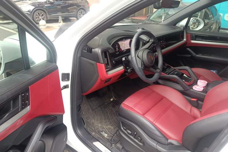 Used Porsche Cayenne 2024 Cayenne 3.0T Driver Seat