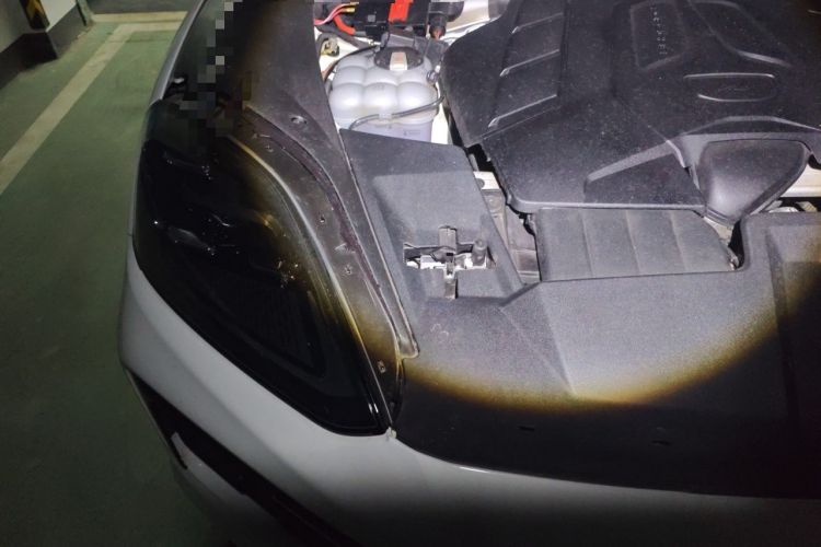 Used Porsche Cayenne 2024 Cayenne 3.0T Engine Bay Right