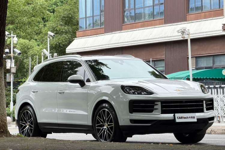 Used Porsche Cayenne 2024 Cayenne 3.0T Exterior 1