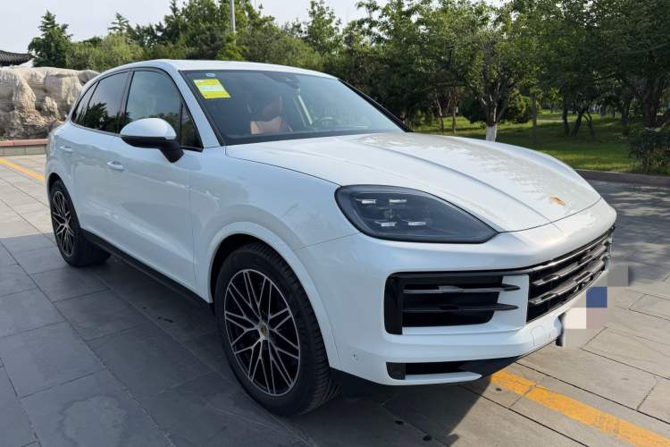Used Porsche Cayenne 2024 Cayenne 3.0T Exterior 2