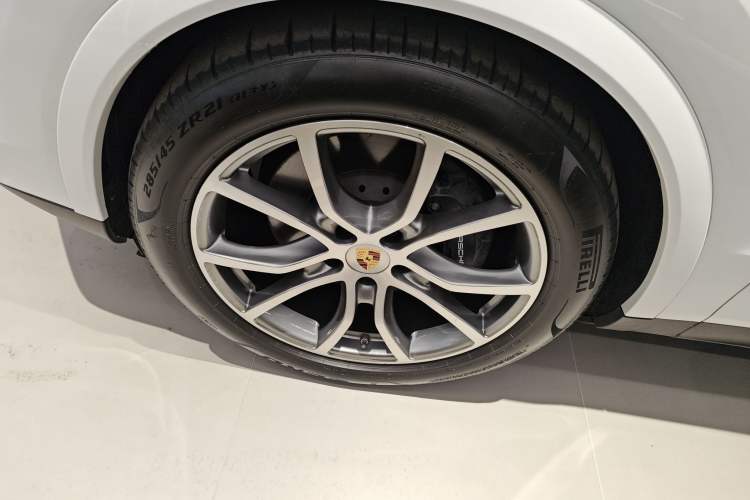 Used Porsche Cayenne 2024 Cayenne 3.0T Exterior 7